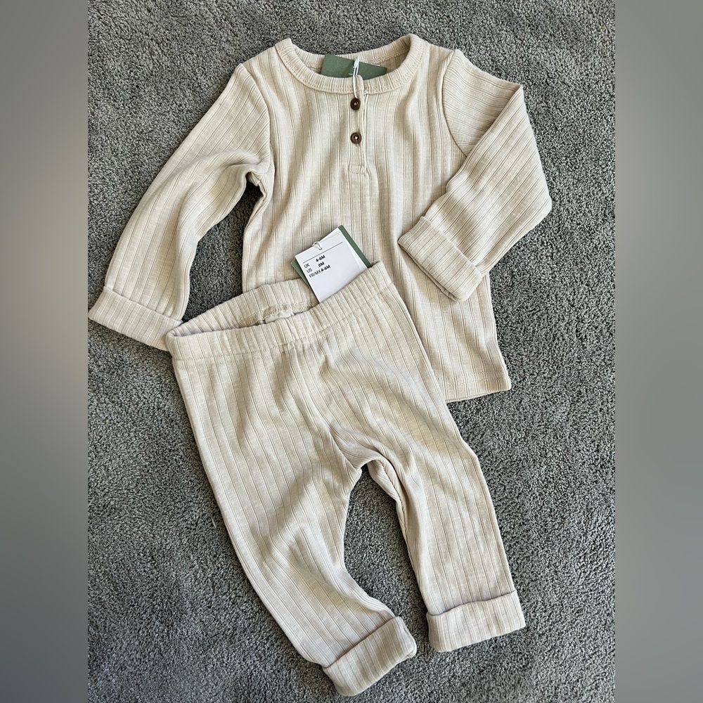 H&M Outfit Set - Size 6m - NWT
